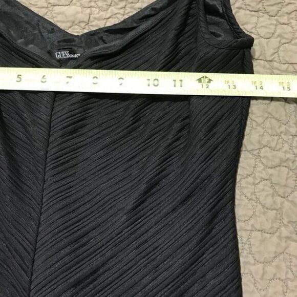 Guess collection sleeveless Dress size 0……0717 - Picture 3 of 7